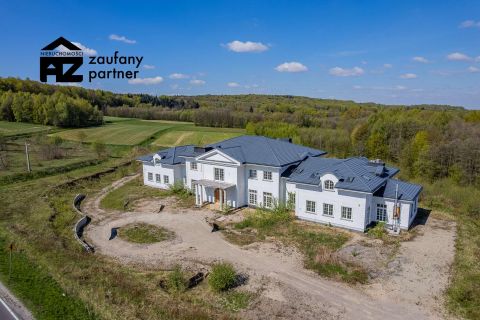 Lokal na&nbsp;sprzedaż - 4