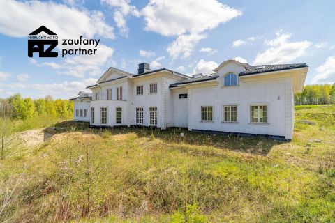 Lokal na&nbsp;sprzedaż - 18